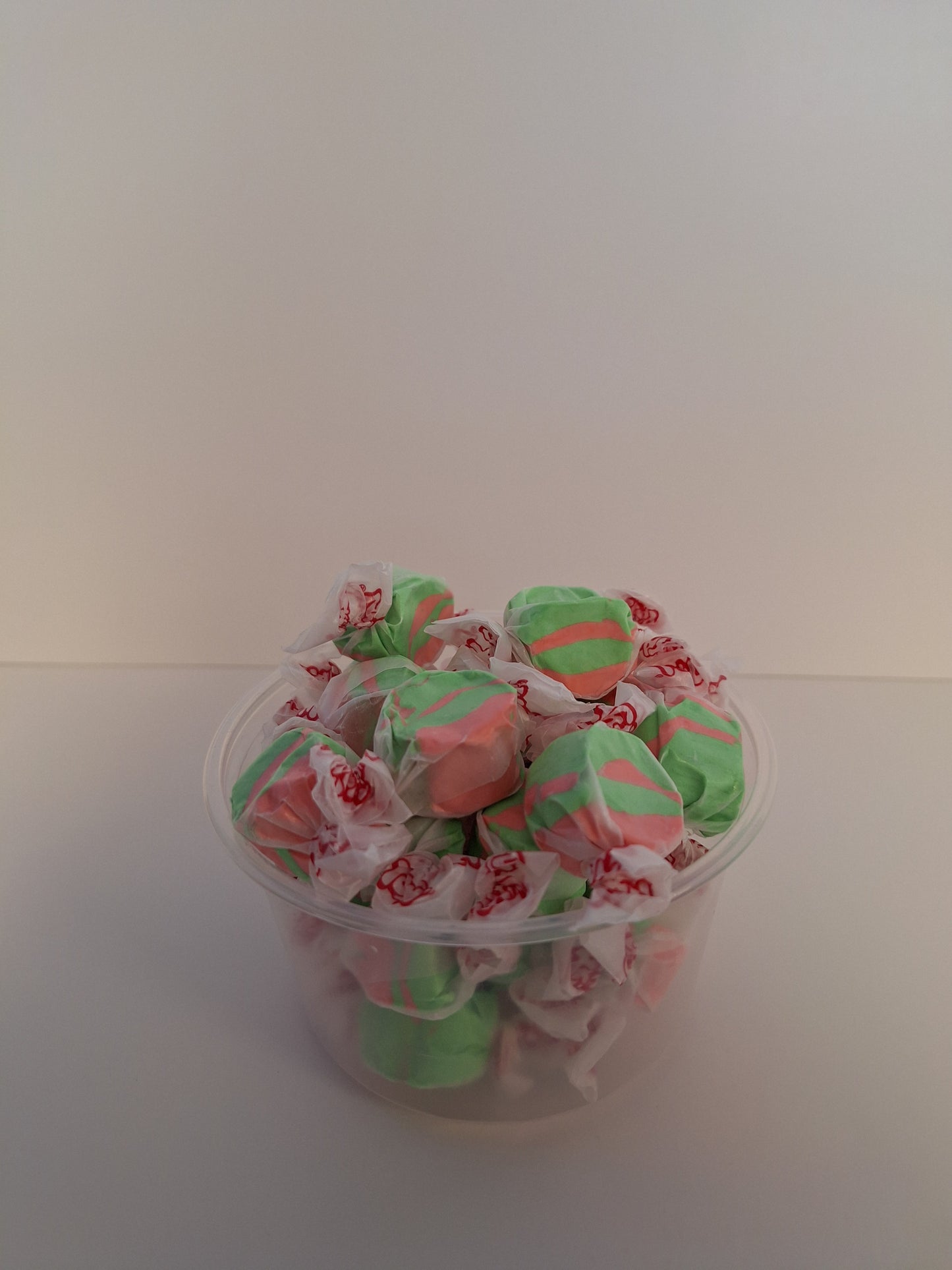 Strawberry Kiwi Salt Water Taffy - 200g